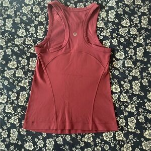 Lululemon plum size xs racer back tank, like new.